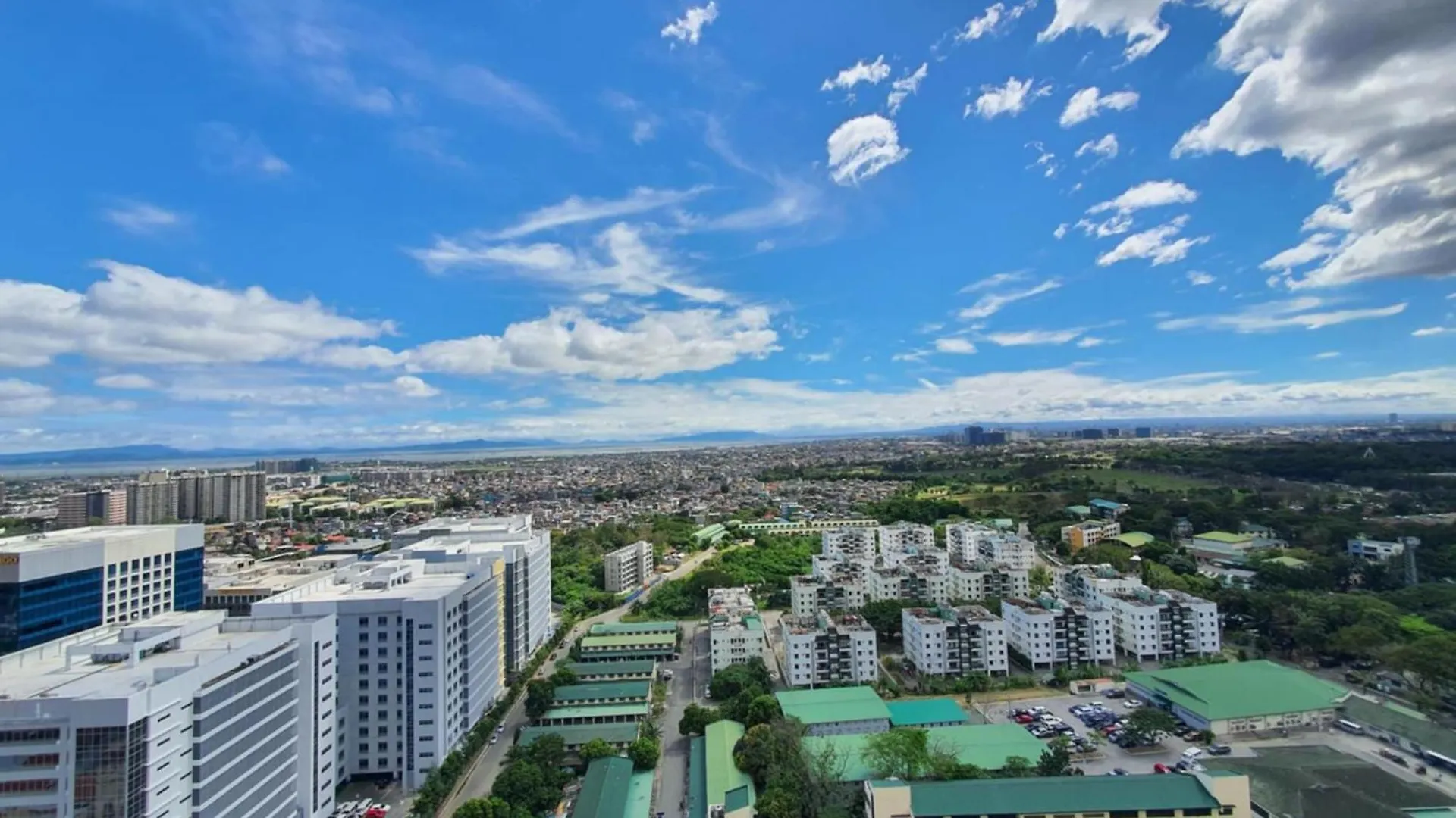 Cozy Staycation Venice With Balcony Mckinley Near Bgc Manila 0*,  Philippines